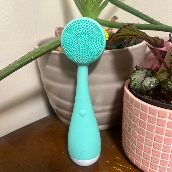 NEW PMD Smart Facial Cleansing Device Teal - Picture 5 of 7
